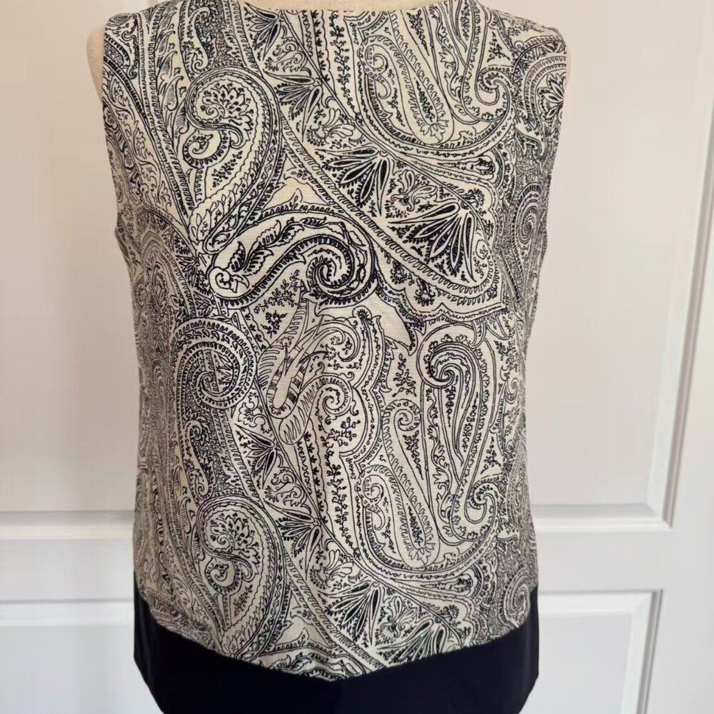 100% Authentic Etro Navy flower pattern Cotton/Silk/Linen sleeveless top, Sz 42